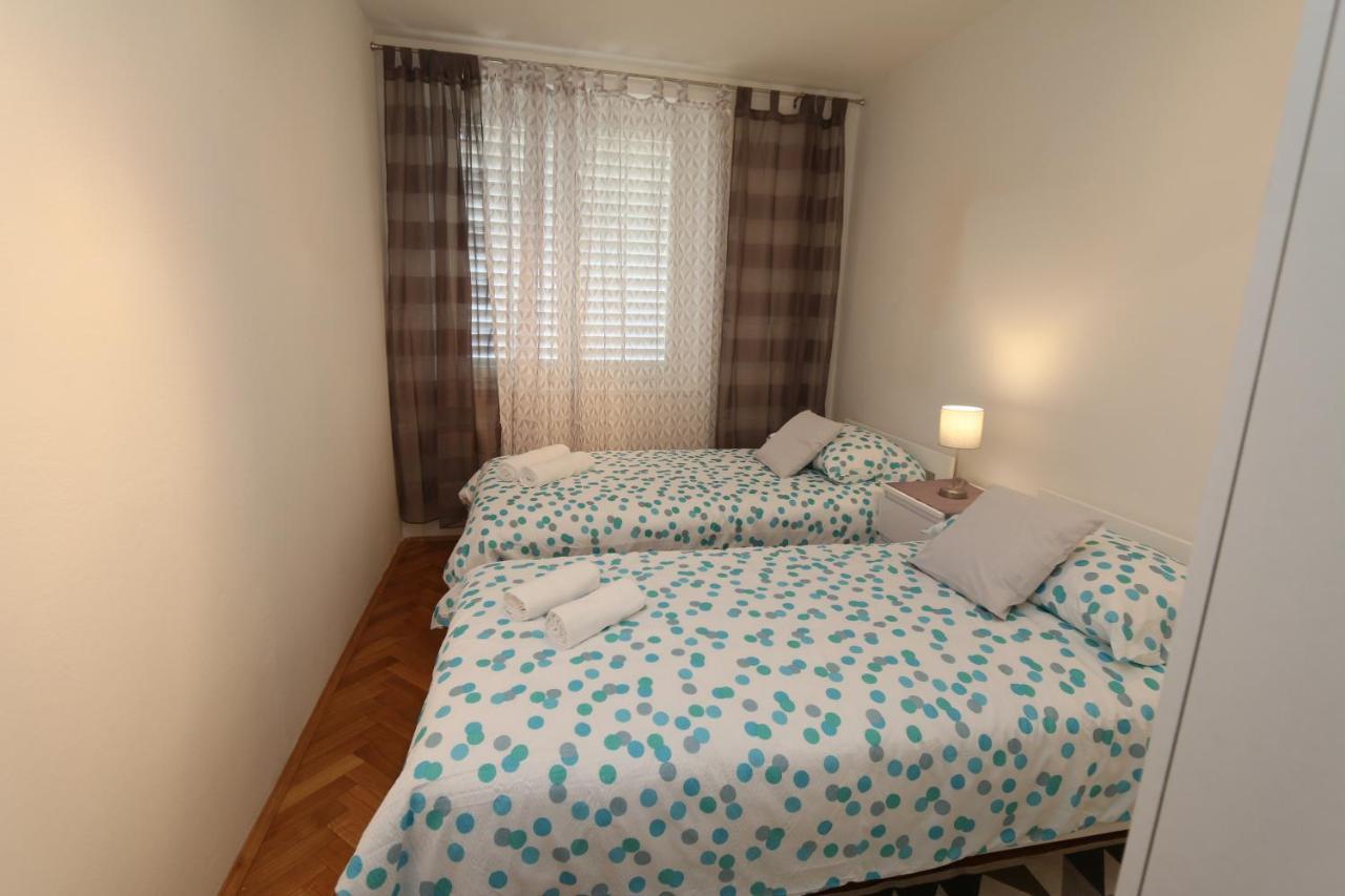 Apartment Mira Lapad Ragusa Esterno foto