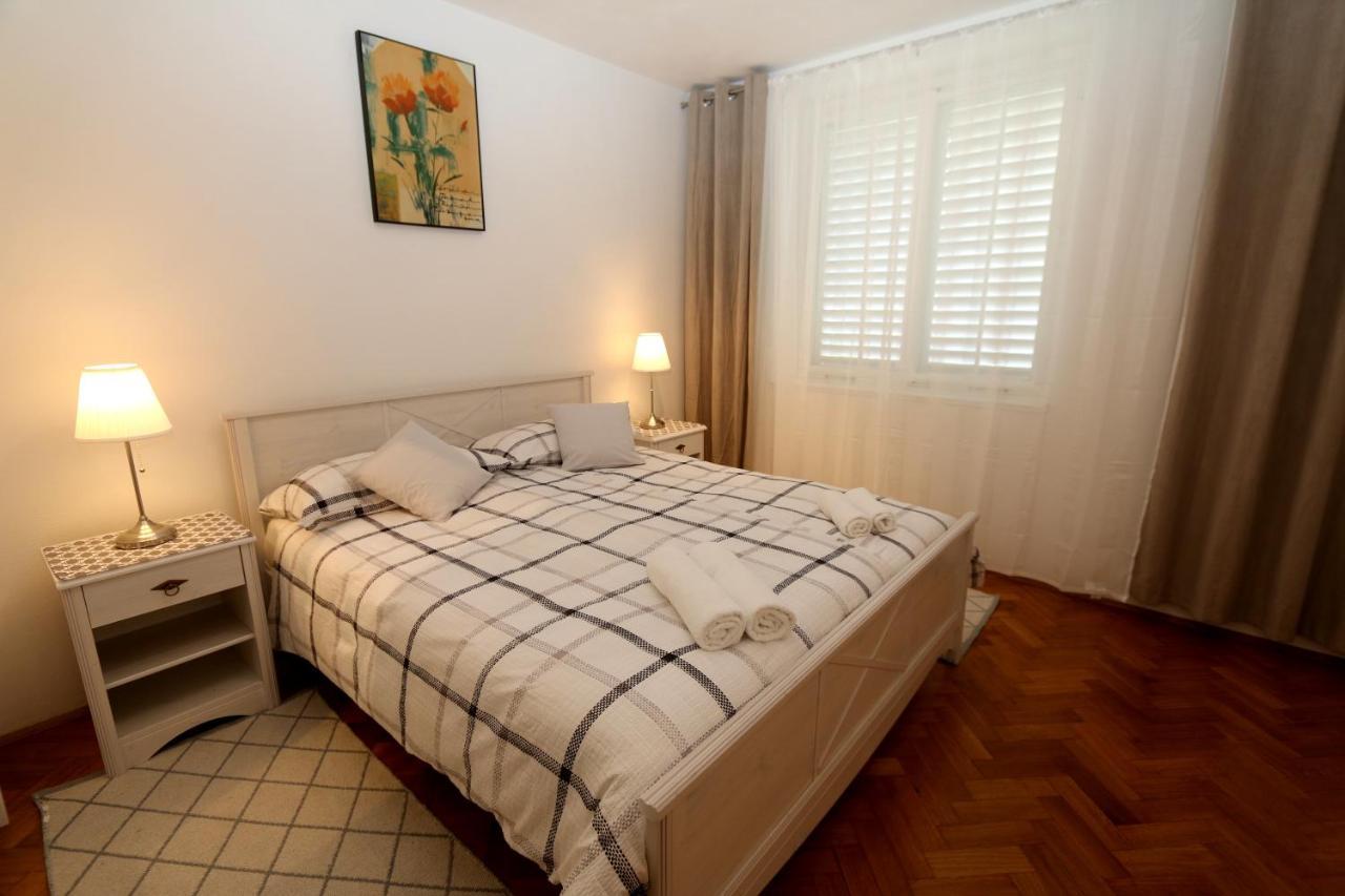 Apartment Mira Lapad Ragusa Esterno foto